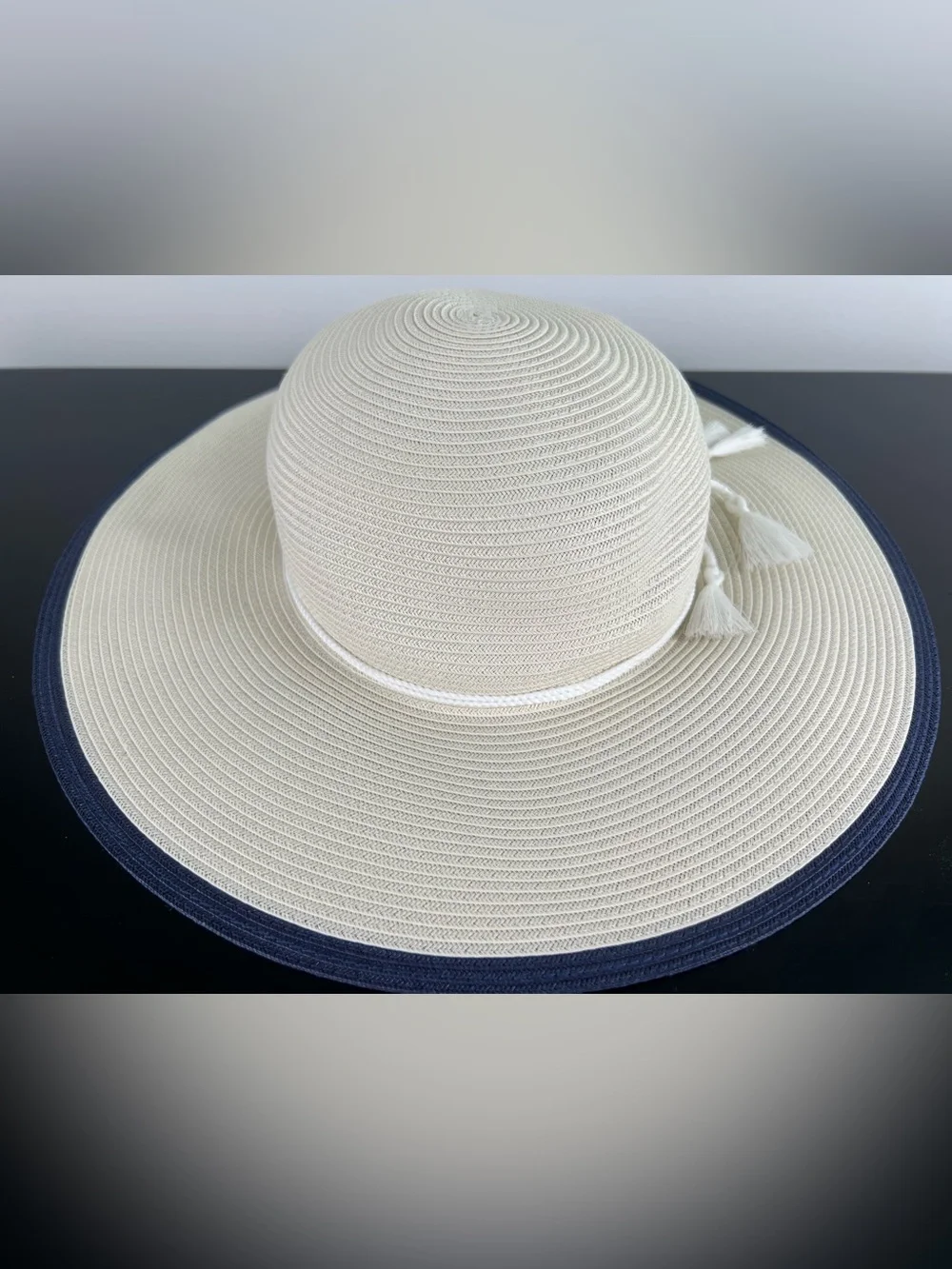 Chloé Girls Ivory & Navy Straw Sun Hat